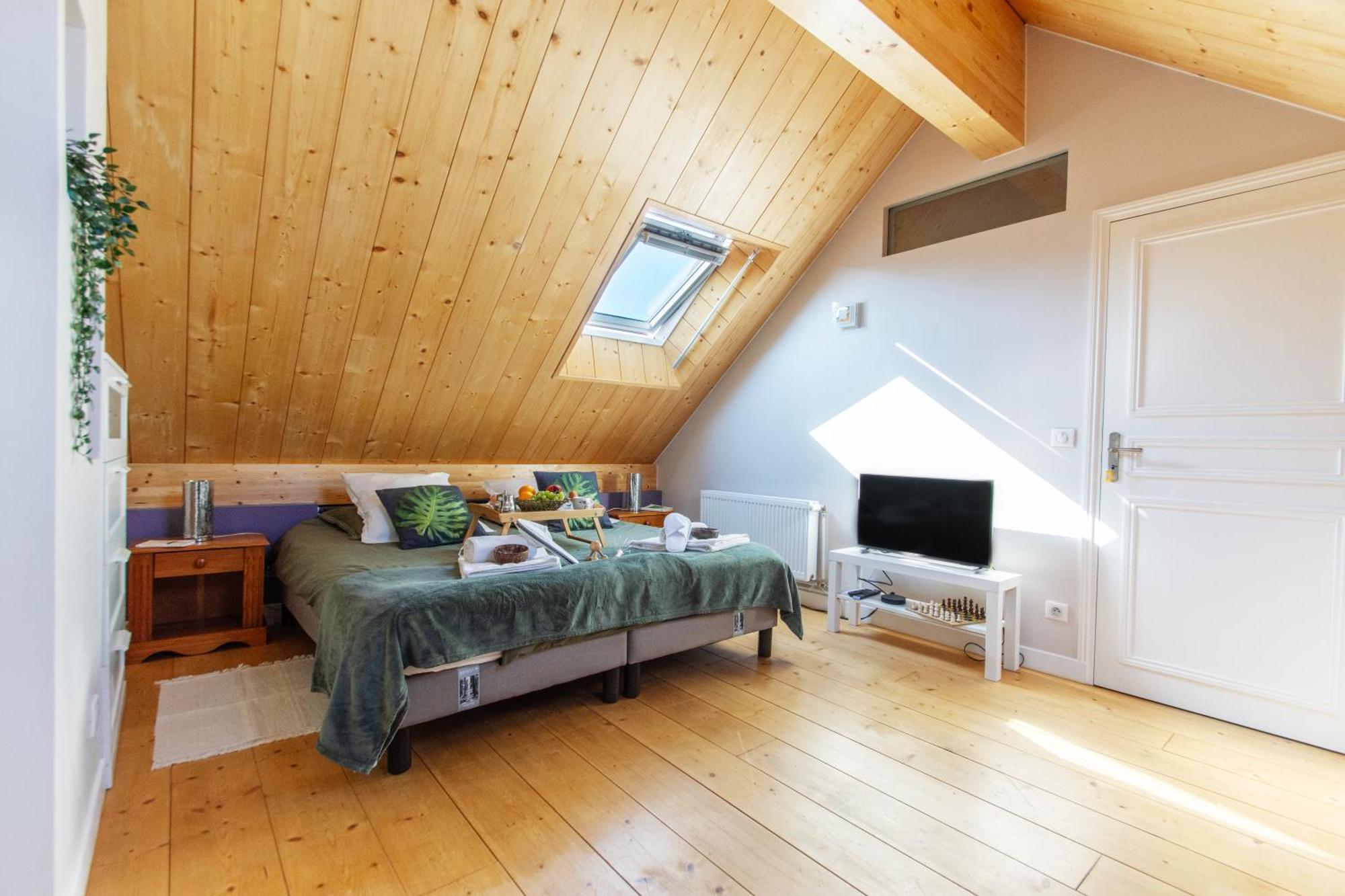 Chalet Like Upstairs Private Suite Étiolles Exterior foto